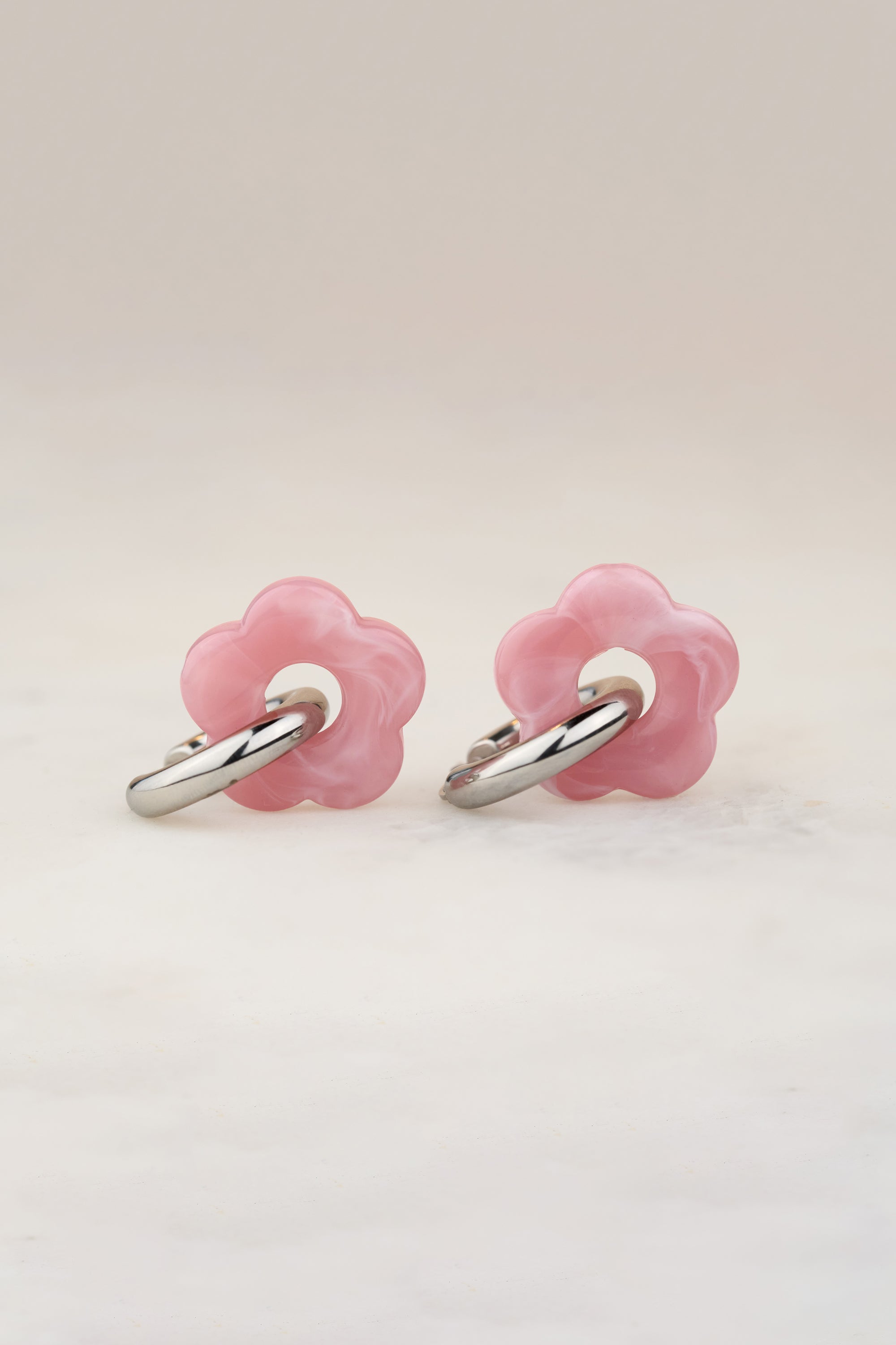 Dazy Nights in Silver