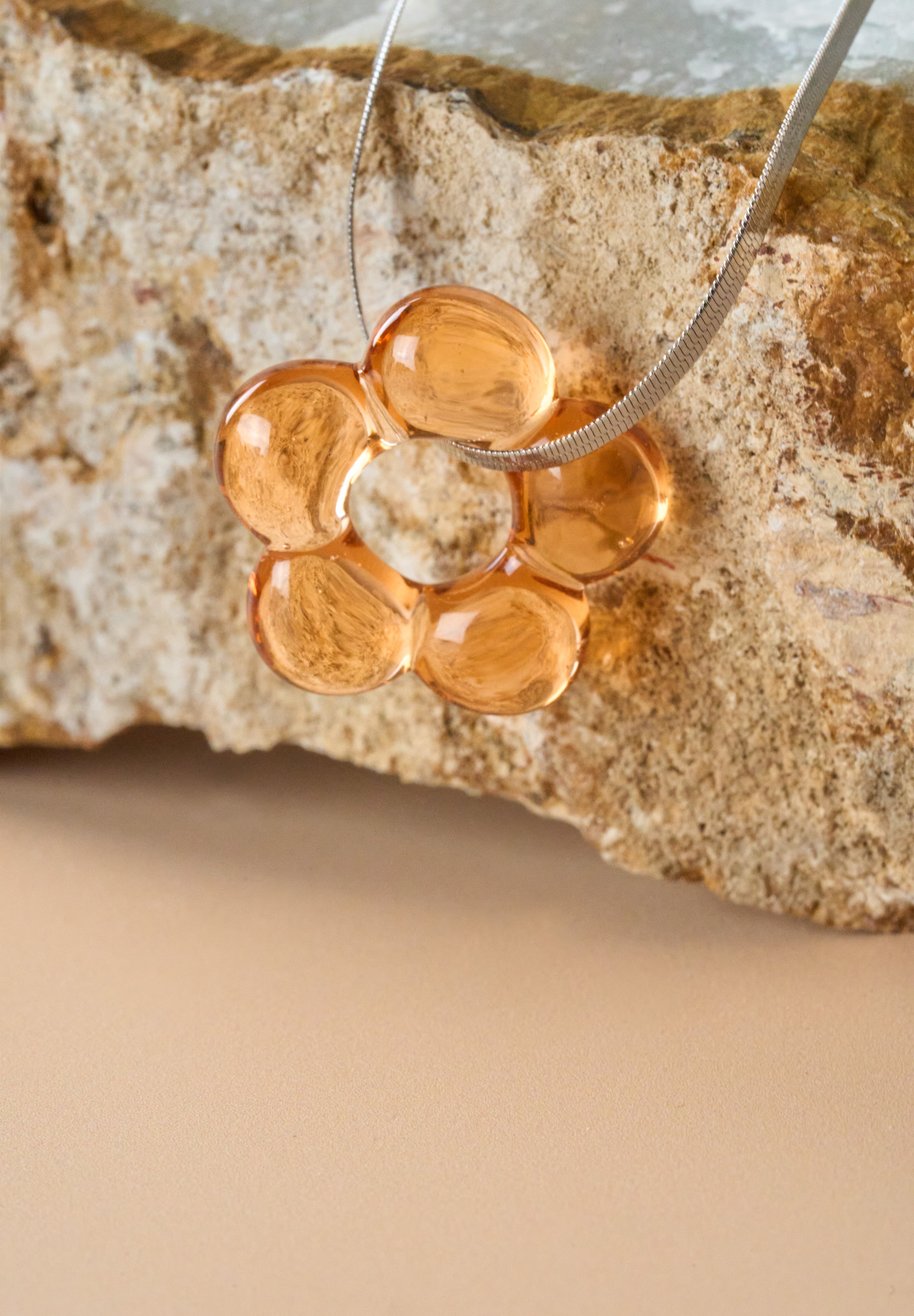 Dazy Glaze Necklace in Stainless Steel