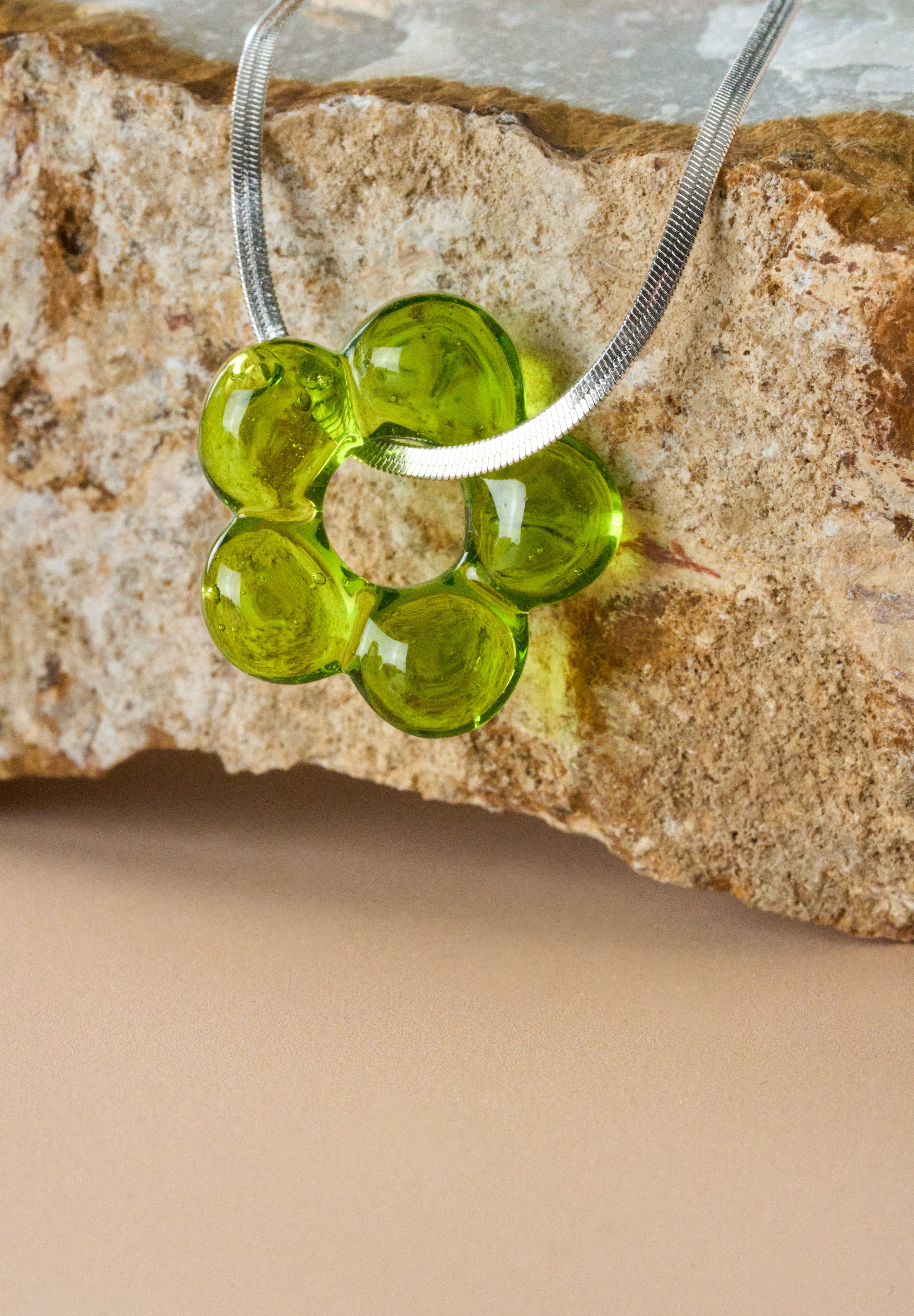 Dazy Glaze Necklace in Stainless Steel