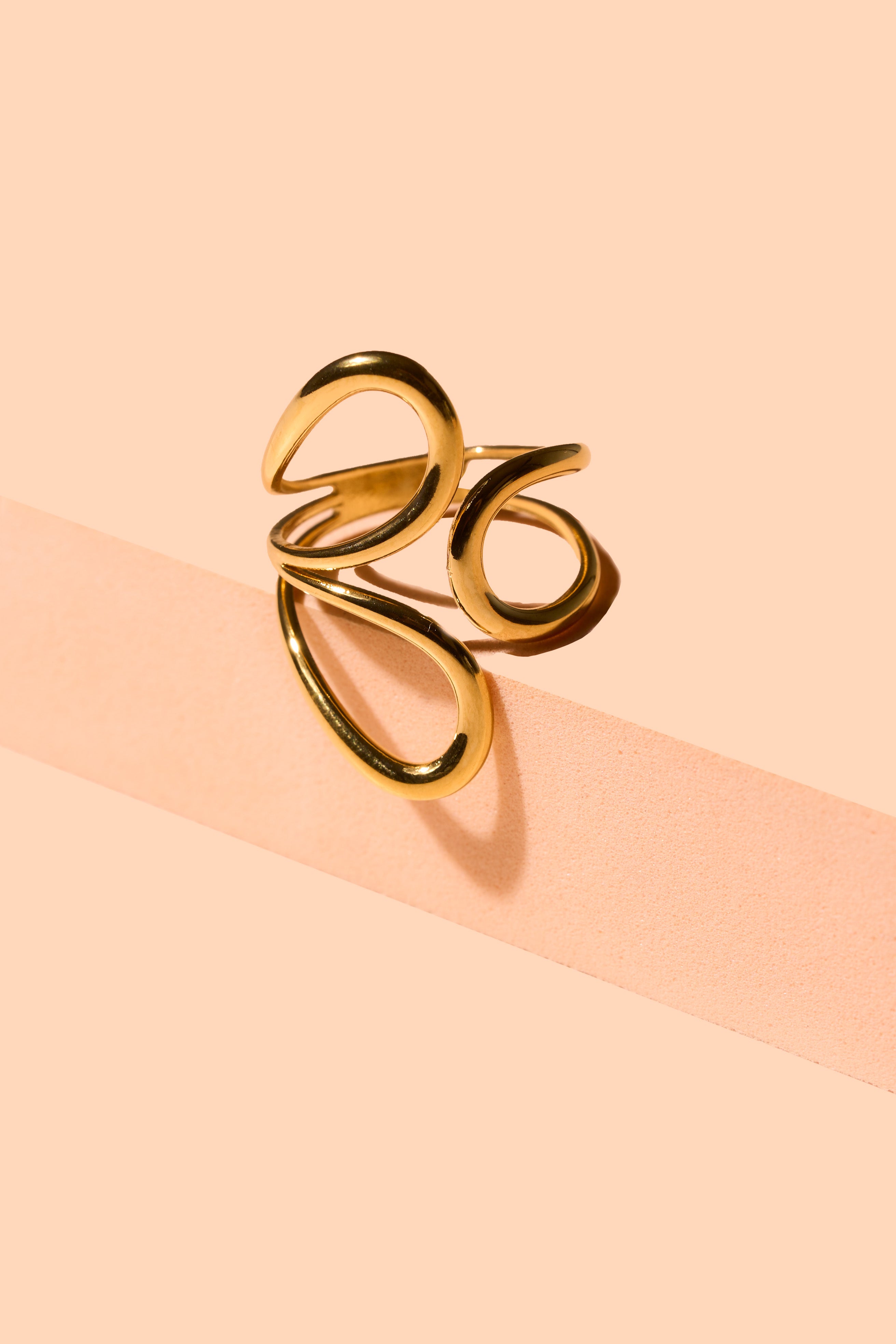 Flora_Gold_Ring_V01