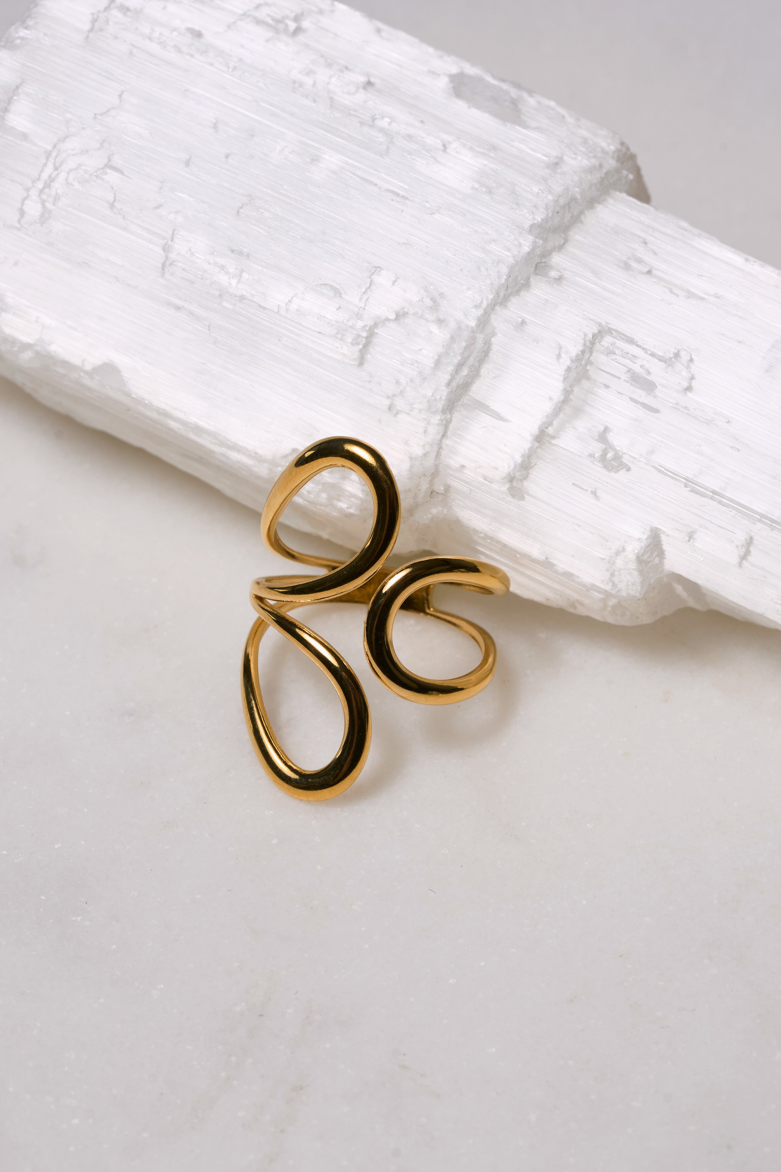 Flora_Gold_Ring_V02