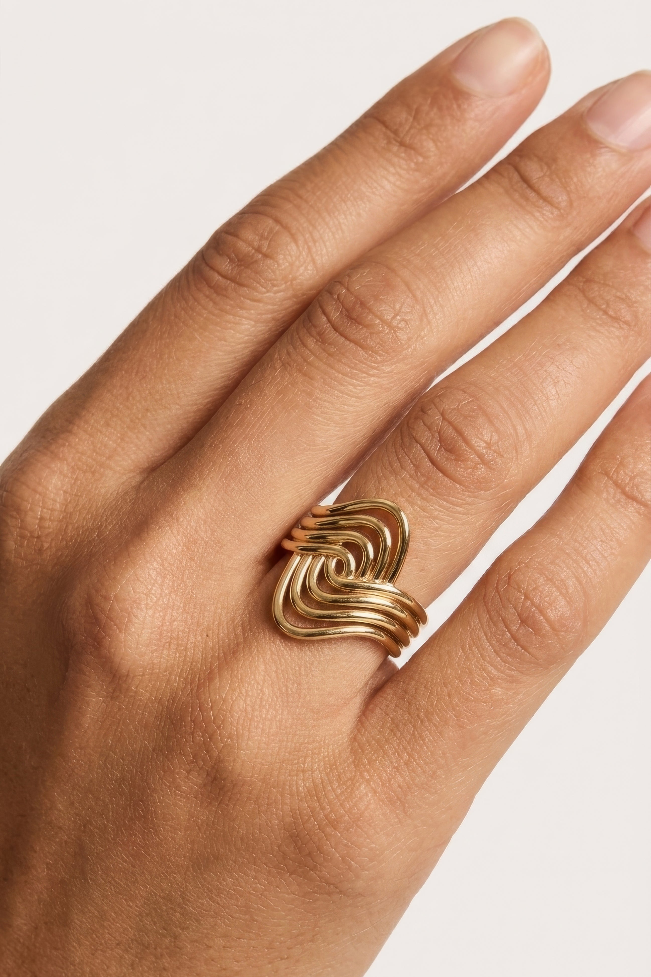 HYPNOTIC-RING