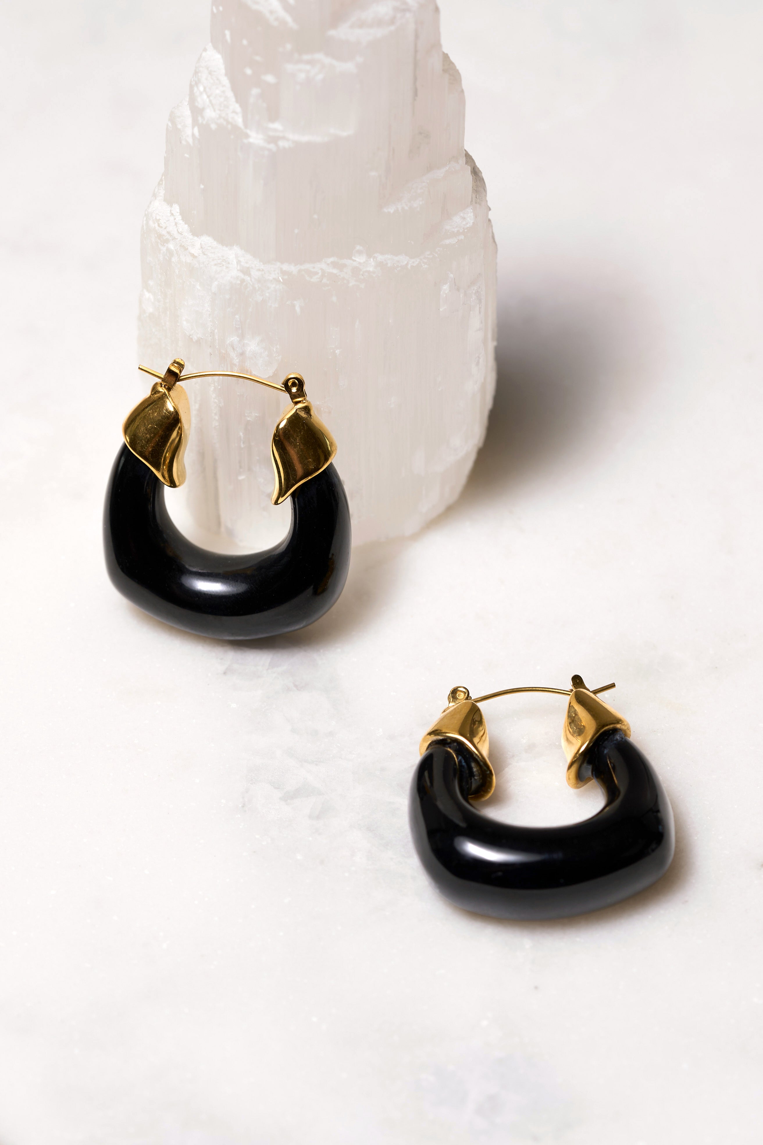 Paloma Hoops