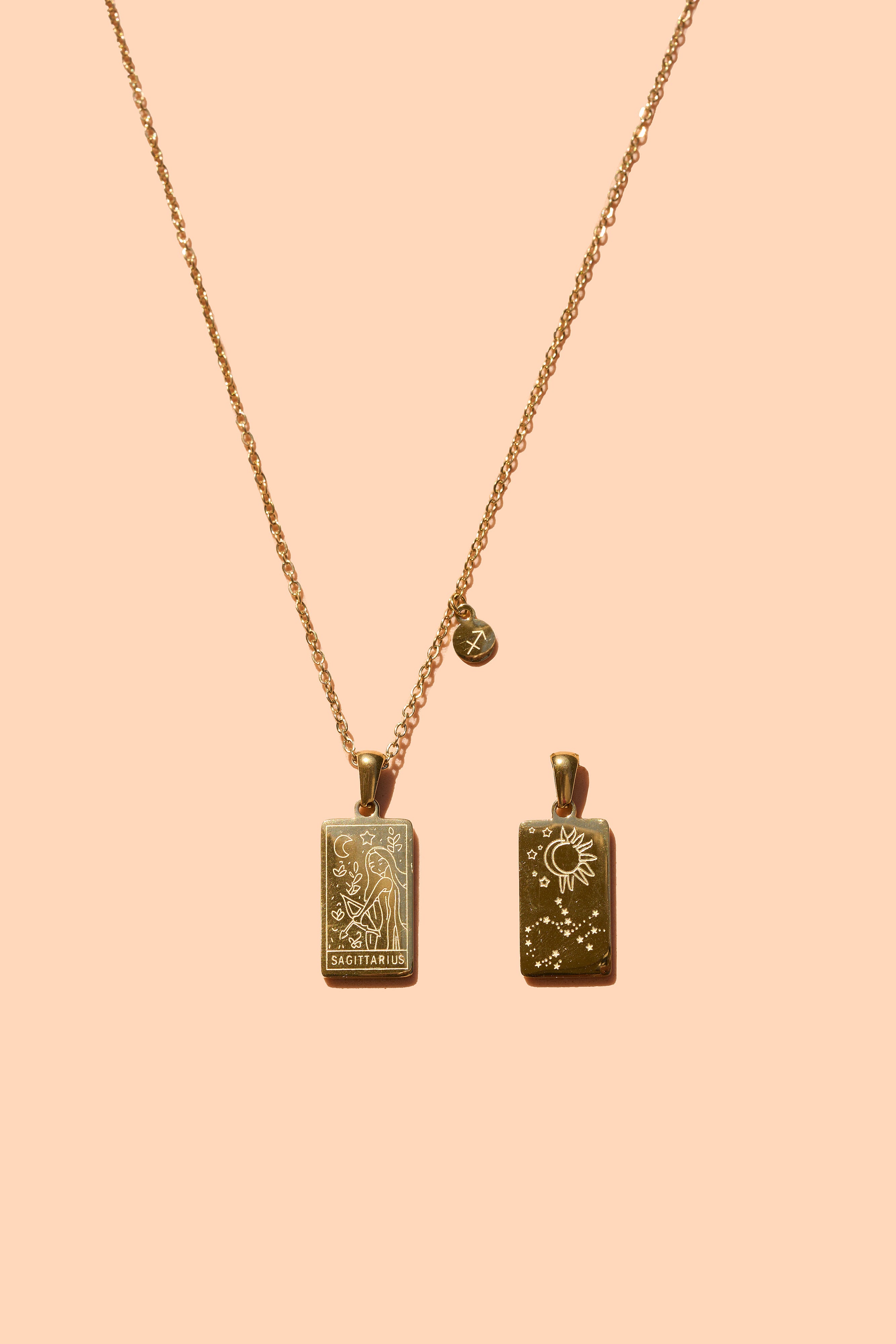 Sagittarius_Gold_Necklace_No_Label_V01