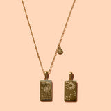 Scorpio_Gold_Necklace_no_label_V01